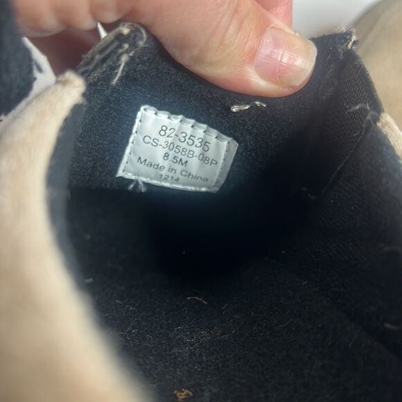 Cabelas  slip on sneakers - Picture 6 of 8